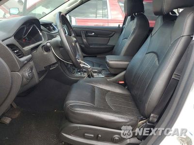 Zdjęcie 7 z 13 samochodu: 2017 CHEVROLET TRAVERSE PREMIER VIN:1GNKRJKDXHJ123015 - miniatura
