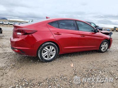Trzecie zdjęcie samochodu z tyłu: 2019 HYUNDAI ELANTRA VALUE EDITION VIN:5NPD84LF3KH466142 - miniatura