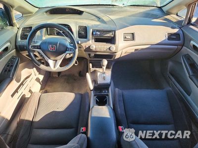 Zdjęcie 8 z 13 samochodu: 2010 HONDA CIVIC EXL VIN:19XFA1F99AE012773 - miniatura