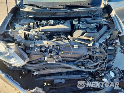 Zdjęcie 12 z 14 samochodu: 2018 NISSAN ROGUE SV VIN:KNMAT2MT8JP517793 - miniatura