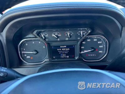 Zdjęcie 8 z 10 samochodu: 2023 GMC SIERRA K2500 SLT VIN:1GT49NEY2PF164974 - miniatura
