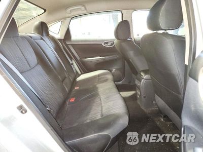 Zdjęcie 10 z 12 samochodu: 2017 NISSAN SENTRA SV VIN:3N1AB7AP5HY335732 - miniatura