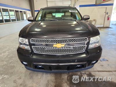 Piąte zdjęcie samochodu w środku: 2012 CHEVROLET SUBURBAN K1500 LTZ VIN:1GNSKKE78CR276258 - miniatura