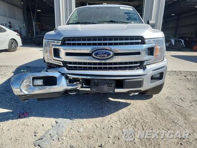Piąte zdjęcie samochodu w środku: 2019 FORD F150 SUPERCREW VIN:1FTEW1E43KKC32640 - miniatura