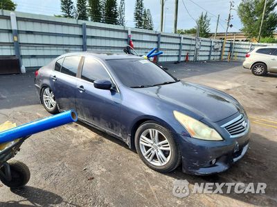 Czwarte zdjęcie samochodu z boku: 2012 INFINITI G25 SEDAN BASE VIN:JN1DV6AP2CM700703 - miniatura