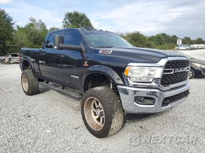Czwarte zdjęcie samochodu z boku: 2022 RAM 2500 BIG HORN/LONE STAR VIN:3C6UR5DL5NG170924 - miniatura
