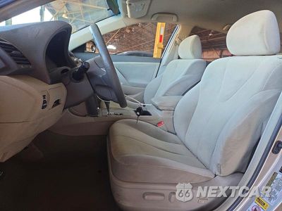 Zdjęcie 7 z 12 samochodu: 2007 TOYOTA CAMRY LE VIN:4T1BE46KX7U656294 - miniatura