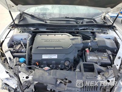 Zdjęcie 11 z 13 samochodu: 2016 HONDA ACCORD TOURING VIN:1HGCR3F98GA015152 - miniatura