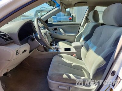 Zdjęcie 7 z 13 samochodu: 2008 TOYOTA CAMRY LE VIN:4T1BE46K98U742150 - miniatura