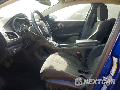 Zdjęcie 7 z 13 samochodu: 2015 CHRYSLER 200 LIMITED VIN:1C3CCCAB9FN671740 - miniatura