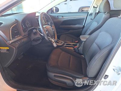 Zdjęcie 7 z 12 samochodu: 2018 HYUNDAI ELANTRA VALUE EDITION VIN:5NPD84LF5JH316354 - miniatura