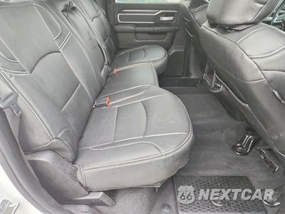 Zdjęcie 10 z 12 samochodu: 2022 RAM 2500 BIG HORN/LONE STAR VIN:3C6UR5DL8NG221798 - miniatura