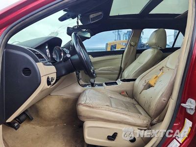 Zdjęcie 7 z 12 samochodu: 2012 CHRYSLER 300 LIMITED VIN:2C3CCACG4CH258710 - miniatura