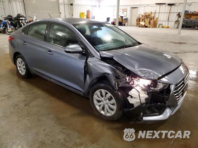 Czwarte zdjęcie samochodu z boku: 2020 HYUNDAI ACCENT SE VIN:3KPC24A61LE113548 - miniatura