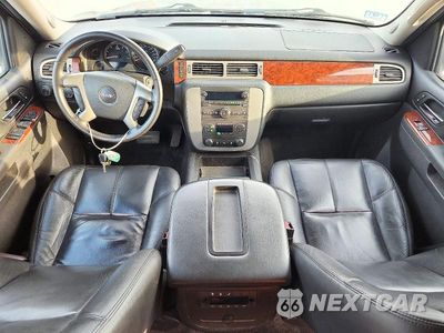 Zdjęcie 8 z 13 samochodu: 2014 GMC YUKON SLT VIN:1GKS2CE07ER248461 - miniatura