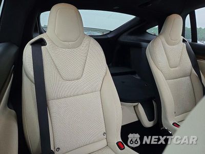 Zdjęcie 11 z 14 samochodu: 2023 TESLA MODEL X VIN:7SAXCBE55PF375600 - miniatura