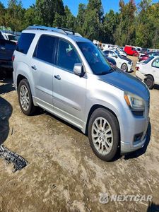 Czwarte zdjęcie samochodu z boku: 2016 GMC ACADIA DENALI VIN:1GKKVTKD1GJ158030 - miniatura