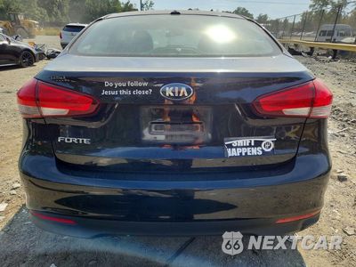 Zdjęcie 6 z 12 samochodu: 2017 KIA FORTE LX VIN:3KPFK4A72HE074501 - miniatura