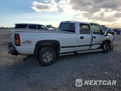 Trzecie zdjęcie samochodu z tyłu: 2002 CHEVROLET SILVERADO K2500 HEAVY DUTY VIN:1GCHK23152F204709 - miniatura