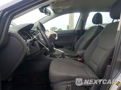 Zdjęcie 7 z 12 samochodu: 2019 VOLKSWAGEN GOLF S VIN:3VWG57AU4KM030481 - miniatura