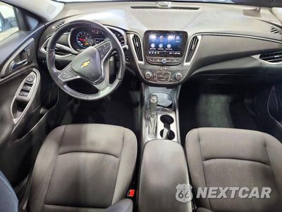 Zdjęcie 8 z 12 samochodu: 2020 CHEVROLET MALIBU RS VIN:1G1ZG5ST9LF113401 - miniatura