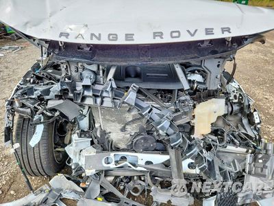 Zdjęcie 12 z 13 samochodu: 2025 LAND ROVER RANGE ROVER HSE 4D S VIN:SALWR2SU5NA204489 - miniatura