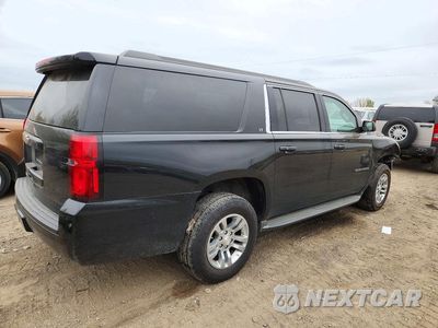 Trzecie zdjęcie samochodu z tyłu: 2015 CHEVROLET SUBURBAN K1500 LT VIN:1GNSKJKC7FR694147 - miniatura