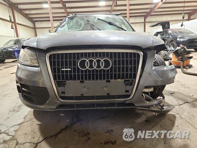 Piąte zdjęcie samochodu w środku: 2012 AUDI Q5 PREMIUM PLUS VIN:WA1LFAFPXCA056624 - miniatura