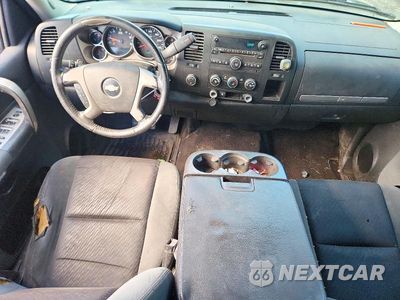 Zdjęcie 8 z 12 samochodu: 2009 CHEVROLET SILVERADO K1500 LT VIN:1GCEK29J99Z180725 - miniatura