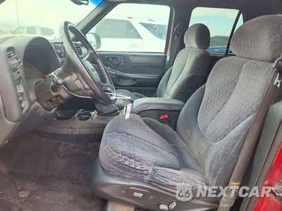 Zdjęcie 7 z 13 samochodu: 2000 GMC JIMMY / ENVOY VIN:1GKDT13W9Y2159389 - miniatura