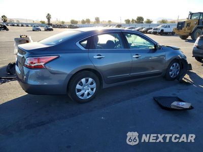 Trzecie zdjęcie samochodu z tyłu: 2014 NISSAN ALTIMA 2.5 S VIN:1N4AL3AP3EC324015 - miniatura