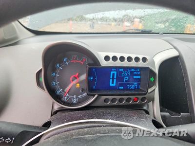 Zdjęcie 9 z 12 samochodu: 2016 CHEVROLET SONIC LT VIN:1G1JC5SH1G4117156 - miniatura