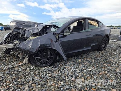 2025 TESLA MODEL 3 5YJ3E1EA0SF941331 - główne zdjęcie licytacji z USA - miniatura