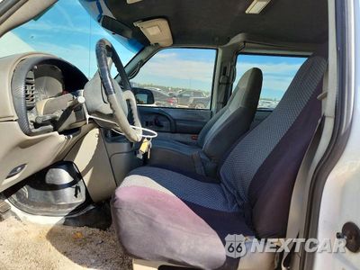 Zdjęcie 7 z 13 samochodu: 2005 CHEVROLET ASTRO VIN:1GCDM19X75B107909 - miniatura