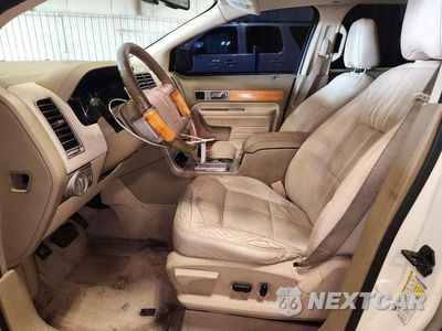 Zdjęcie 7 z 14 samochodu: 2007 LINCOLN MKX VIN:2LMDU68C67BJ28016 - miniatura