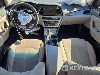 Zdjęcie 8 z 13 samochodu: 2015 HYUNDAI SONATA SE VIN:5NPE24AF9FH081893 - miniatura