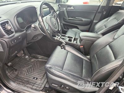 Zdjęcie 7 z 12 samochodu: 2018 KIA SPORTAGE EX VIN:KNDPN3ACXJ7351954 - miniatura