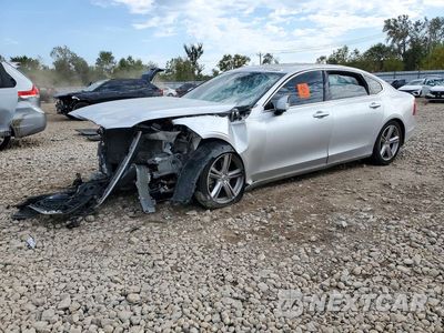 2018 VOLVO S90 T5 MOMENTUM LVY102MK0JP055450 - główne zdjęcie licytacji z USA - miniatura