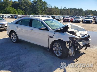 Czwarte zdjęcie samochodu z boku: 2010 FORD TAURUS LIMITED VIN:1FAHP2FW1AG143155 - miniatura