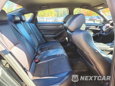 Zdjęcie 10 z 13 samochodu: 2018 HONDA ACCORD SPORT VIN:1HGCV1F39JA048311 - miniatura