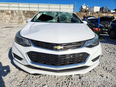Piąte zdjęcie samochodu w środku: 2017 CHEVROLET CRUZE LT VIN:1G1BE5SMXH7182678 - miniatura