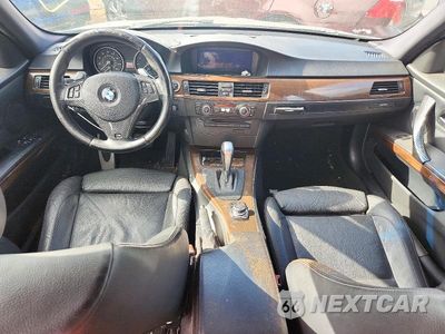 Zdjęcie 8 z 12 samochodu: 2010 BMW 328 I VIN:WBAPH7G58ANM49431 - miniatura