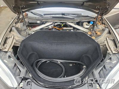 Zdjęcie 11 z 12 samochodu: 2015 TESLA MODEL S 90D VIN:5YJSA1V27FF097407 - miniatura