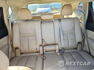 Zdjęcie 10 z 13 samochodu: 2016 NISSAN ROGUE SL VIN:5N1AT2MV7GC742509 - miniatura