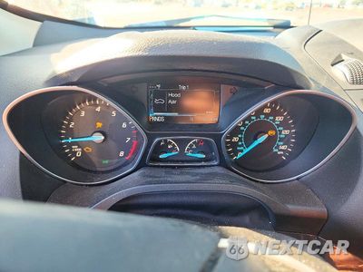 Zdjęcie 9 z 14 samochodu: 2016 FORD ESCAPE TITANIUM VIN:1FMCU0J97GUC78388 - miniatura