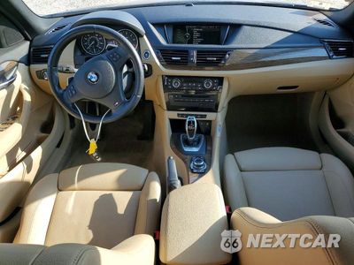 Zdjęcie 8 z 13 samochodu: 2014 BMW X1 XDRIVE28I VIN:WBAVL1C53EVY23538 - miniatura