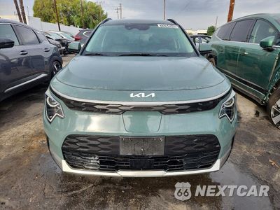 Piąte zdjęcie samochodu w środku: 2023 KIA NIRO WIND VIN:KNDCR3L13P5027974 - miniatura
