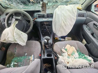 Zdjęcie 8 z 12 samochodu: 1998 TOYOTA CAMRY LE VIN:4T1BG22K0WU231539 - miniatura