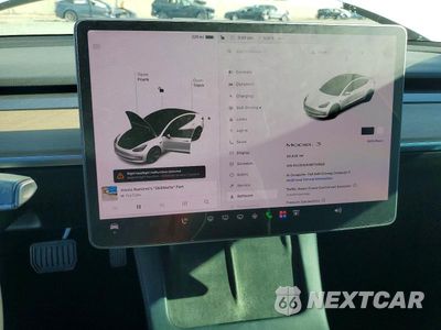 Zdjęcie 9 z 12 samochodu: 2022 TESLA MODEL 3 VIN:5YJ3E1EA1NF110568 - miniatura