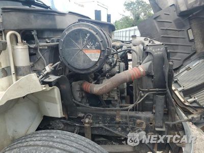 Zdjęcie 10 z 12 samochodu: 2007 INTERNATIONAL 4400 FLATBED TRUCK VIN:1HTMKAANX7H431911 - miniatura